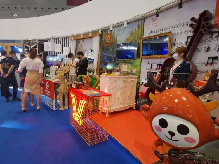 新澳门4949正版大全三肖三码,稳固执行战略分析_IWU77.414愉悦版