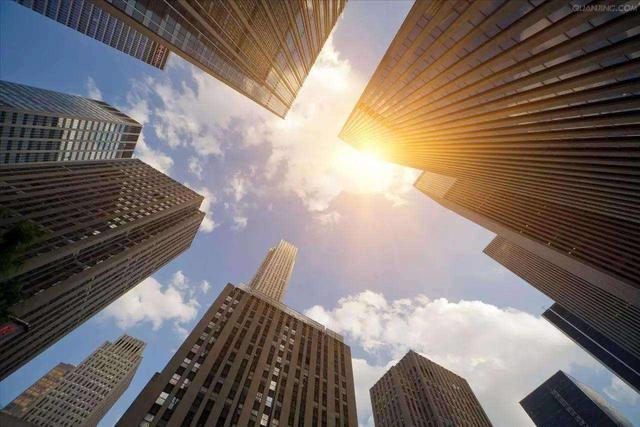 房地产最新动态与小巷深处的特色小店,探索房地产未知魅力