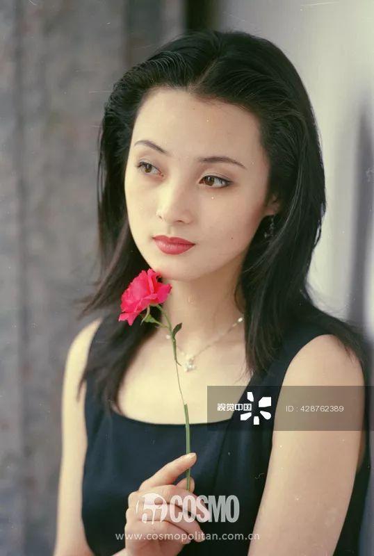 杨幂最新探索之旅,自然美景中的心灵宁静与平和