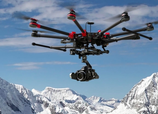 大疆最新无人机，天空下的智能纽带