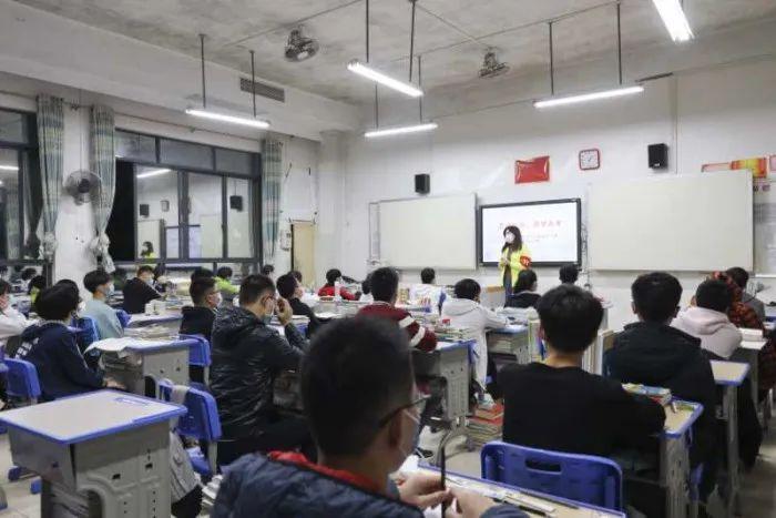 玉林最新动态,城市温情与友情家的故事