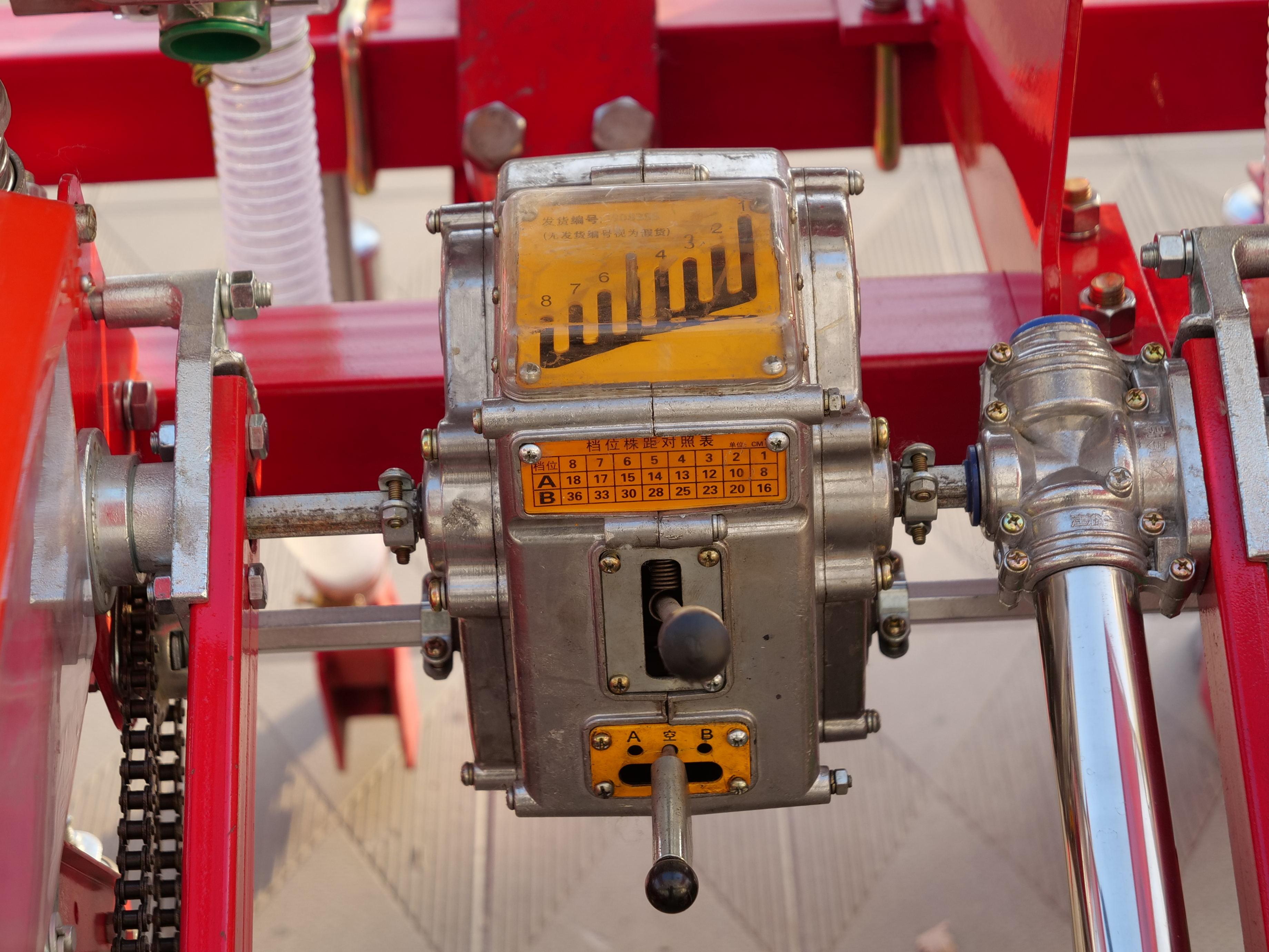 最新款播种机，播种梦想，收获未来的利器