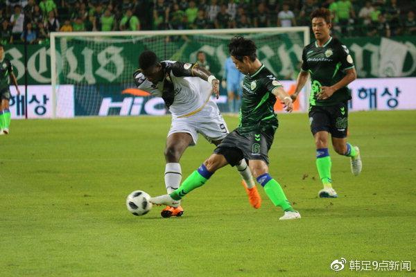 香港特码四肖准确率,数据导向程序解析_DMF81.536传达版