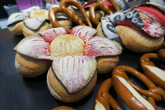 科技烘焙下的味蕾革命,最新花式面包大赏