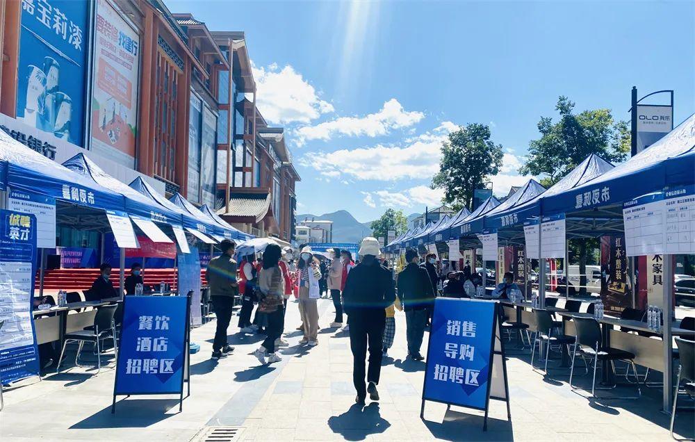 安国最新招工亮相科技新品，引领未来生活新潮流