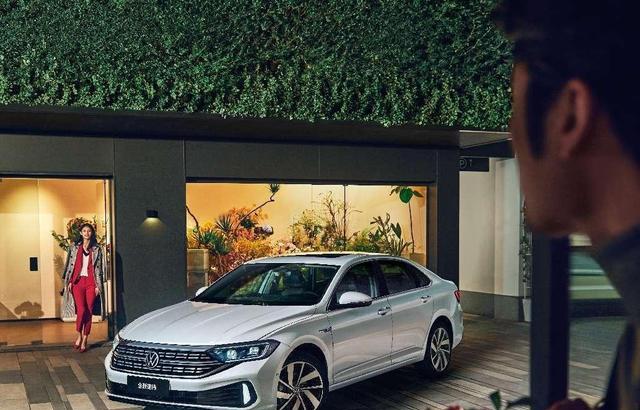 速腾最新价,速腾最新价,一场关于友情与陪伴的温馨之旅