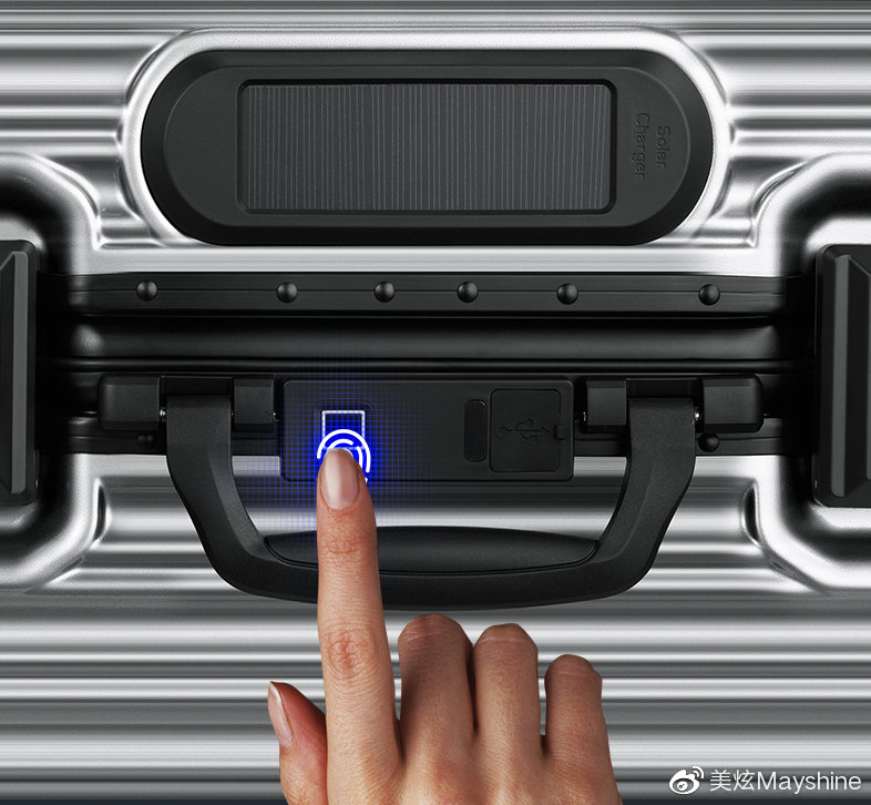 科技重塑出行体验,最新旅行箱亮相!