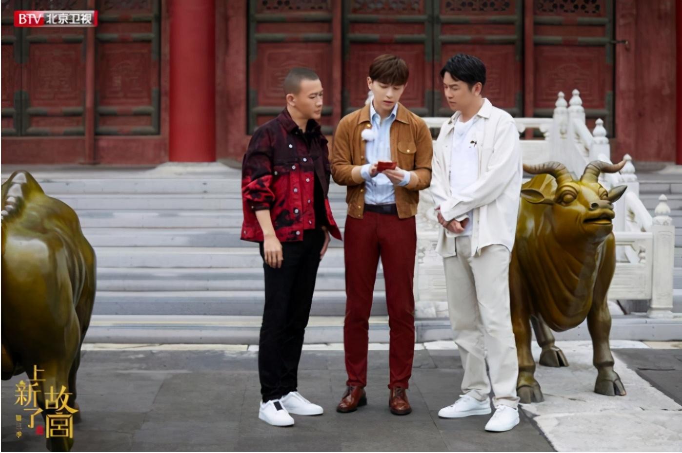 邓伦最新桌面,时尚潮流与个人风格的完美融合展示