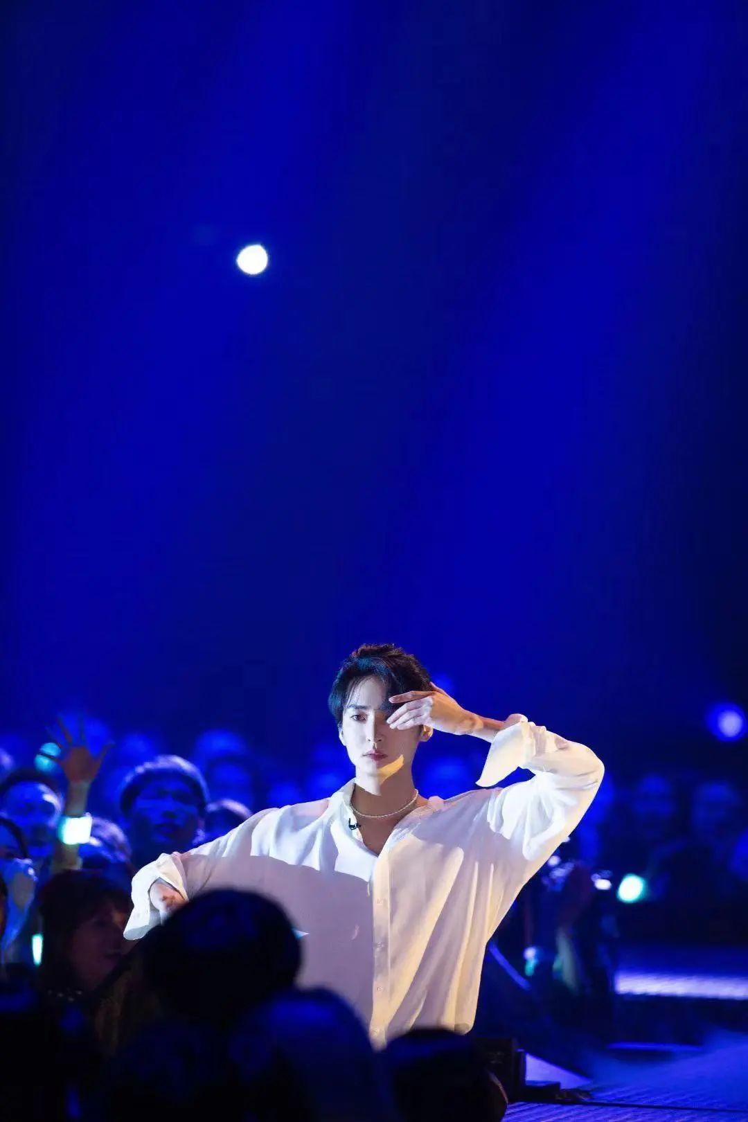 多元视角下的最新舞蹈比赛视频审视与探讨