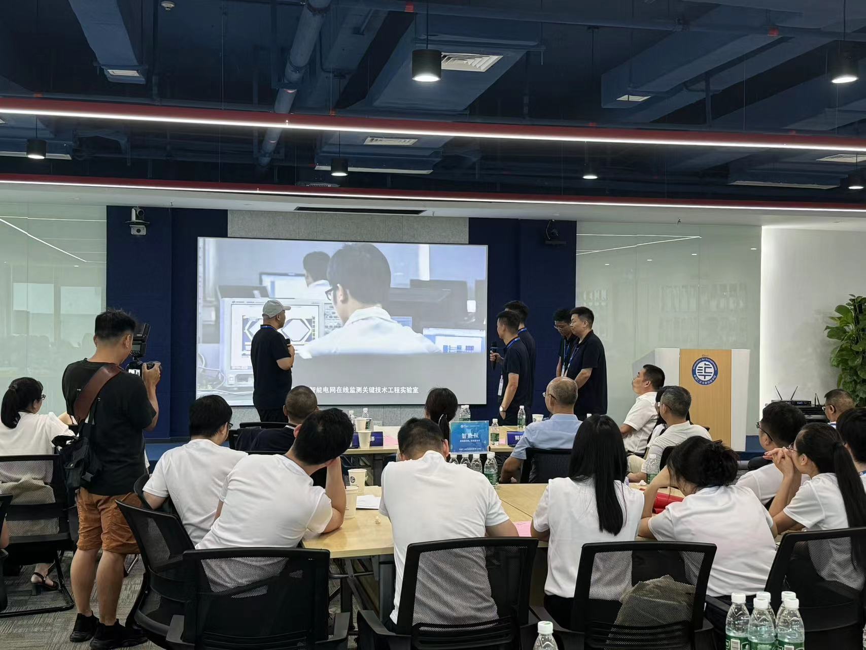 南宇众创最新动态,温馨创业故事会启幕