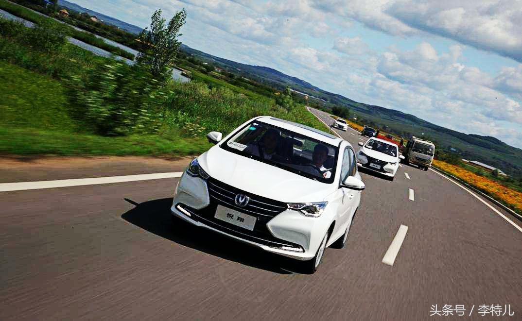 口袋妖怪日月销量刷新纪录，少年神奇冒险日常备受瞩目