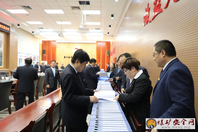 峰峰集团最新领导班子成员名单公布✨