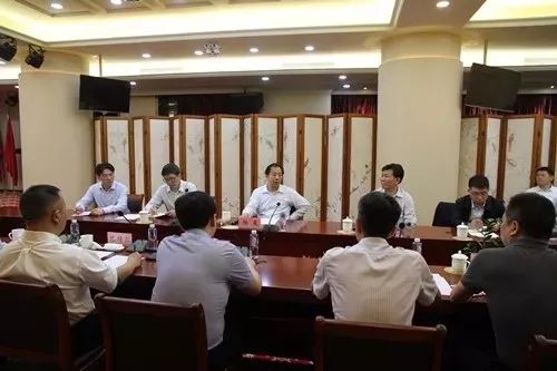 杨陵区最新干部任免，自然美景的探索之旅启程