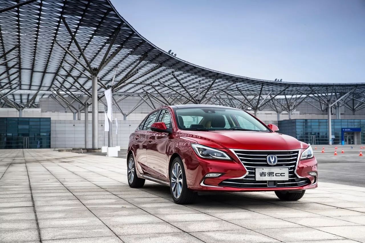 长安睿骋CC最新论坛,小巷美食秘境与车主热议话题