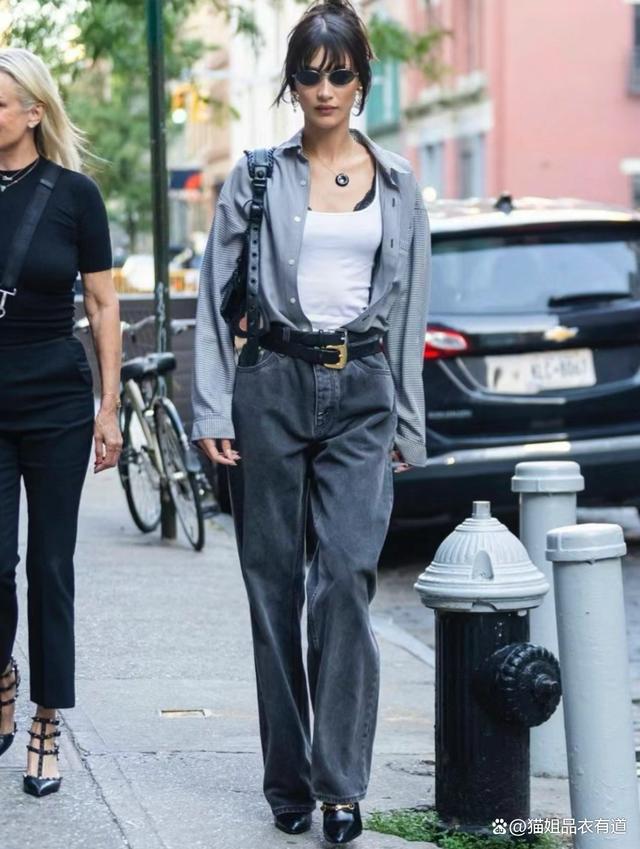 明星腰带，时尚标志还是实用配饰？