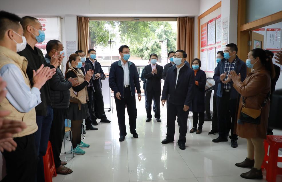 最新湖北疫情,深究数据应用策略_设计师版94.711