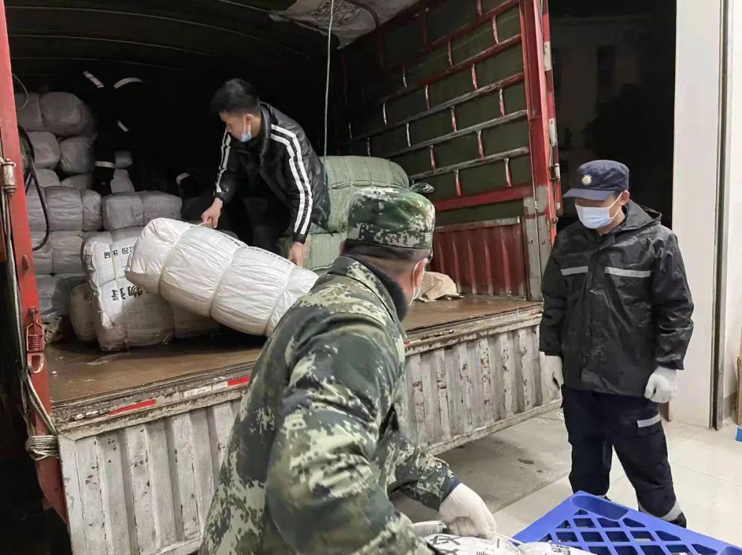 百色疫情最新消息,现代化解析定义_运动版94.535