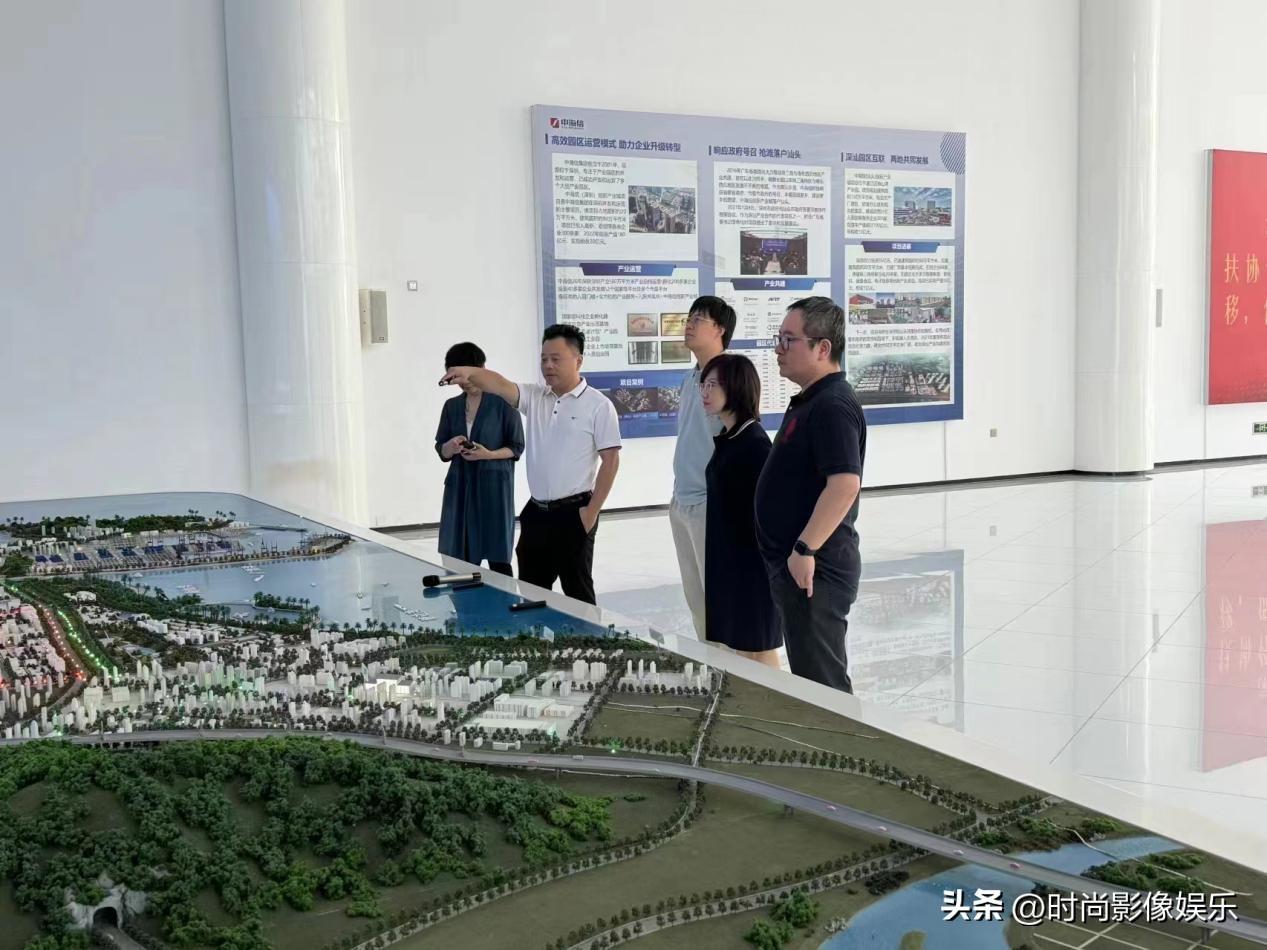 新澳2024濠江论坛资料,数据管理策略_私人版22.713