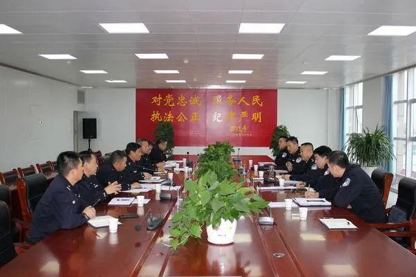 五原县最新领导班子,精准分析实践_结合版23.672