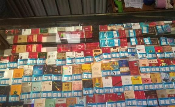 小巷深处的独特烟香,最新烟转让等你来探秘!