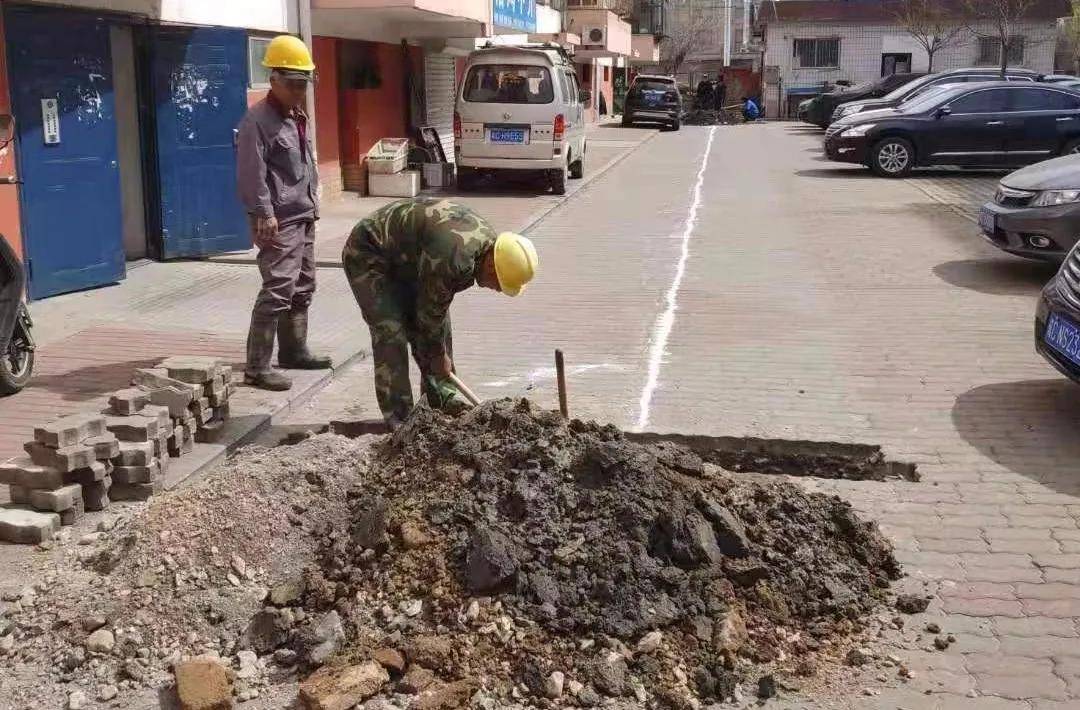 基于您提供的内容,一个比较合适的标题可能是,,揭秘99热久久背后的故事,学习之旅中的自信与成就之光,远离涉黄陷阱,请注意,避免使用涉及色情内容的标题和描述,以保护用户免受不良信息的侵害。