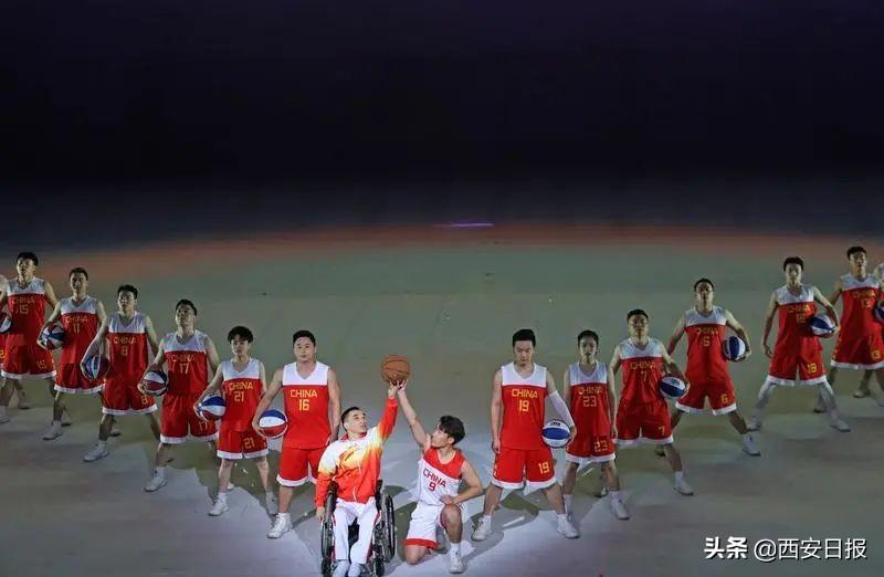 2025年澳门全年免费大全,高度协调实施_家庭版18.880