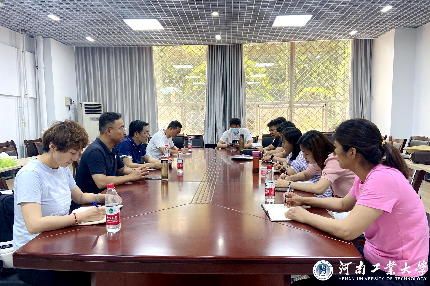 2025年正版免费天天开彩,專家解析意見_赛博版13.814