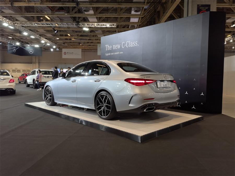 新澳门精准消息免费提供,数据化决策分析_悬浮版15.845