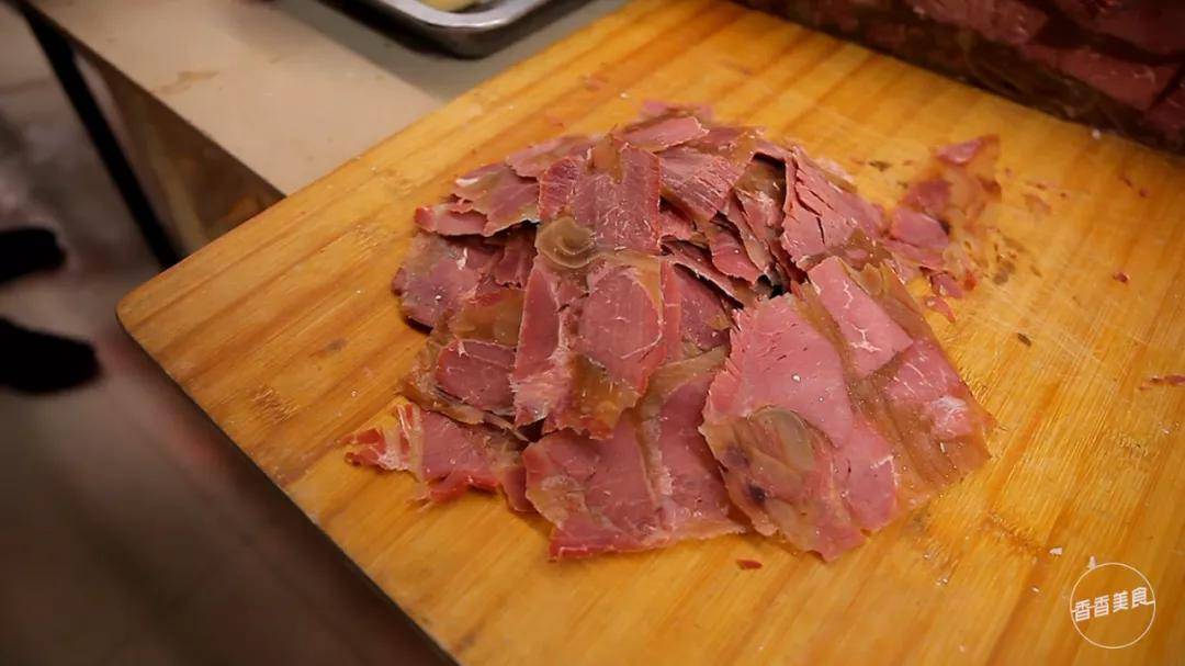 郭富城最新动态揭秘，小巷中的美食宝藏探索