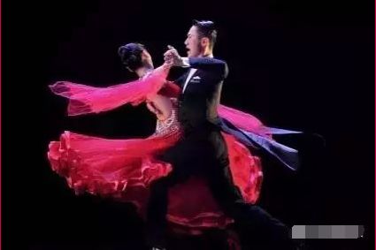 最新交谊舞曲与美景之旅的双重享受