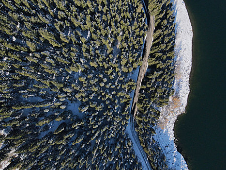 最新航拍图，自然美景的轻松探索之旅