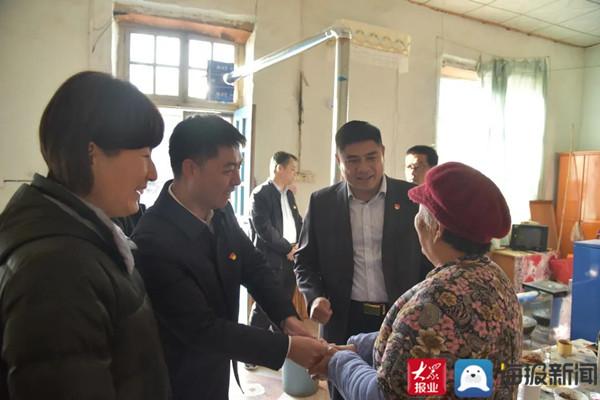 最新款棉服,冬日暖心相遇,时尚与保暖的邂逅