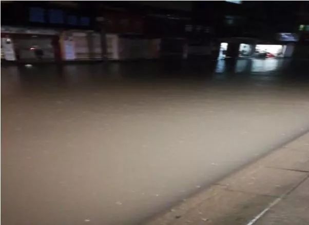 最新暴雨灾情,如何应对与减少损失