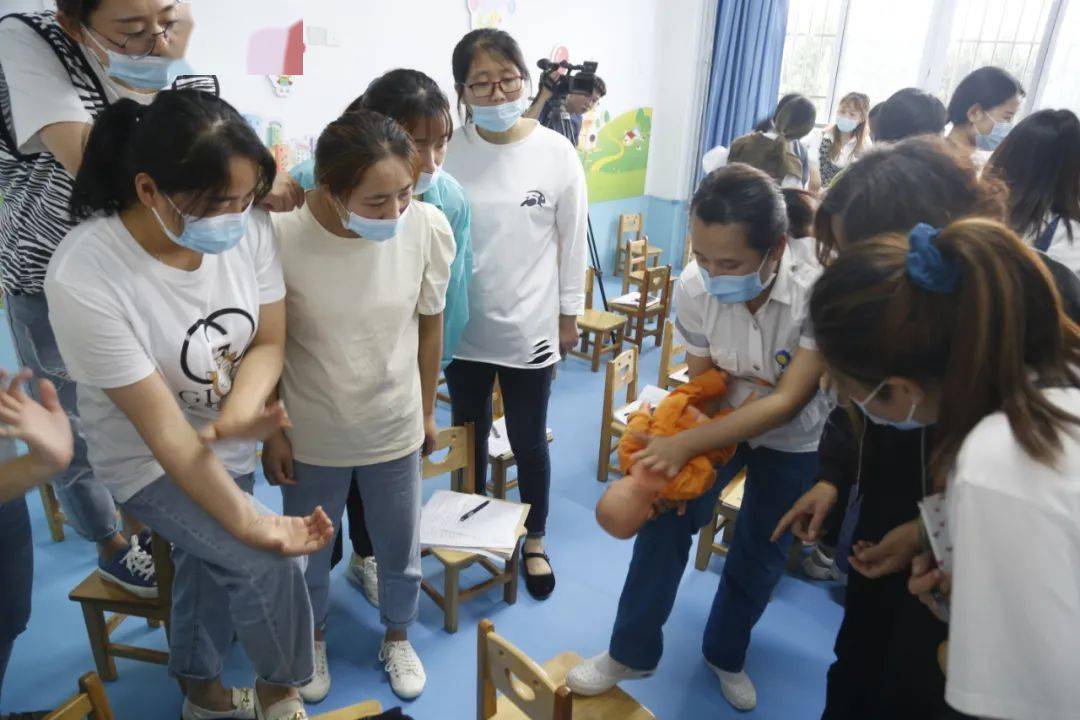 微山城市广场最新动态,变化中的力量,学习与成长的自信之路