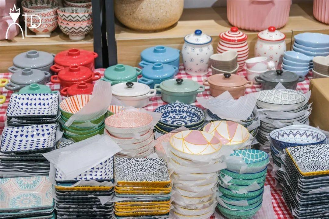 MIUI最新版,小巷中的隐藏宝藏探索,特色小店奇妙之旅