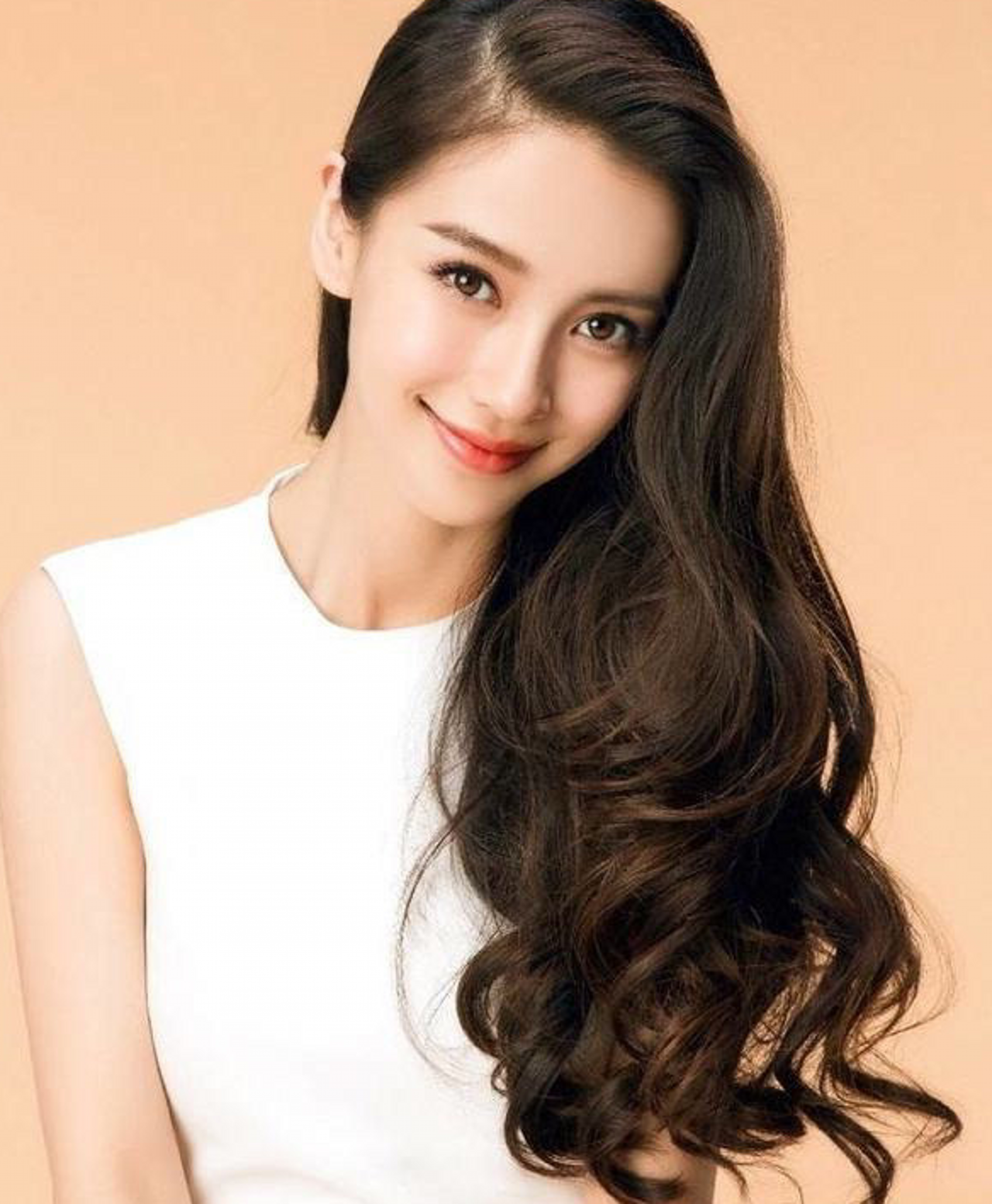 卷发明星,时尚潮流背后的秘密探索与揭秘