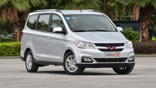 最新款五菱宏光,家庭之旅的温馨使者车辆登场