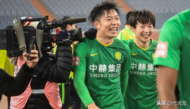 最新英语新闻,励志之旅——拥抱变化,自信闪耀,学习之路的探秘