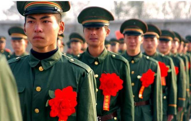 退伍军人最新动态与小巷深处的特色小店探索指南