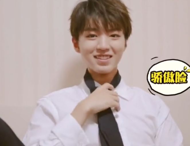 王俊凯最新视频,日常温馨瞬间与友情见证