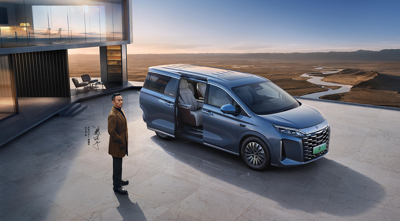 最新款MPV,驶向自然的探索之旅,内心平和之旅的启程车