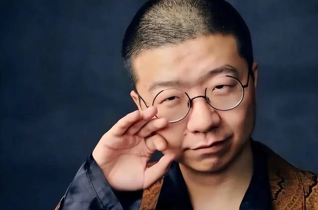 李诞最新跨界动态,多元尝试与社会影响力展现