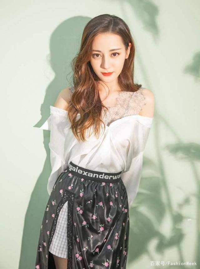 迪丽热巴最新图片,时尚潮流与公众形象的展现风采