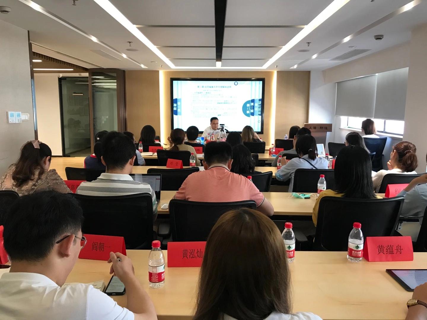 法律讲堂生活版,与自然美景同行,探寻内心宁静的旅程